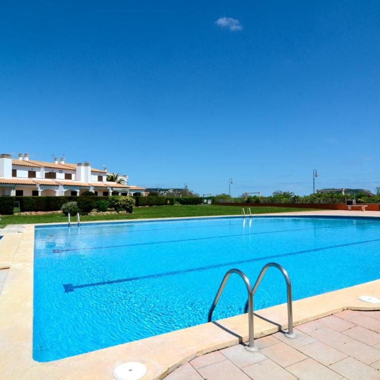 Villa Medas - Three-Bedroom House - 2