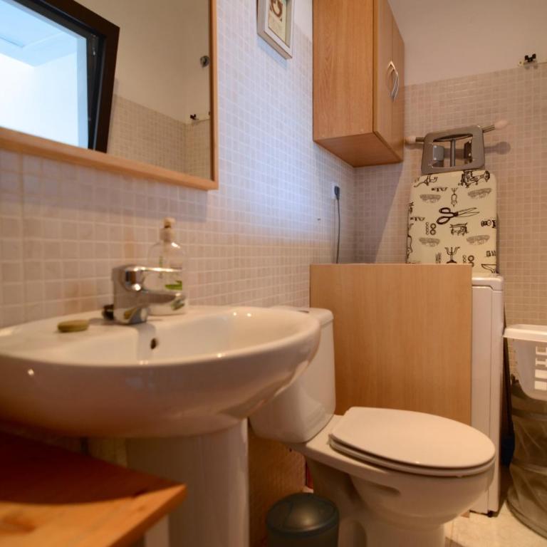 Villa Medas - Three-Bedroom House - 33