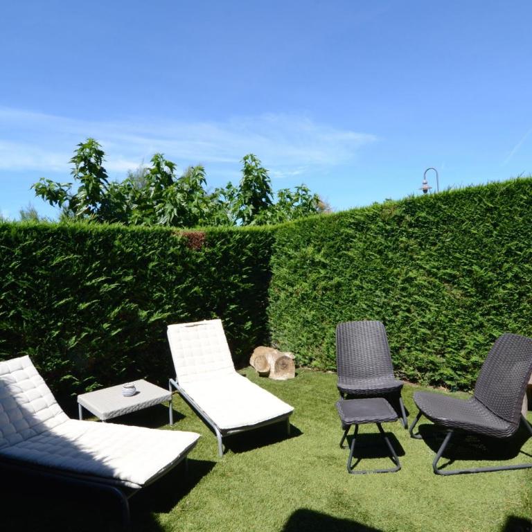Villa Medas - Three-Bedroom House - 4