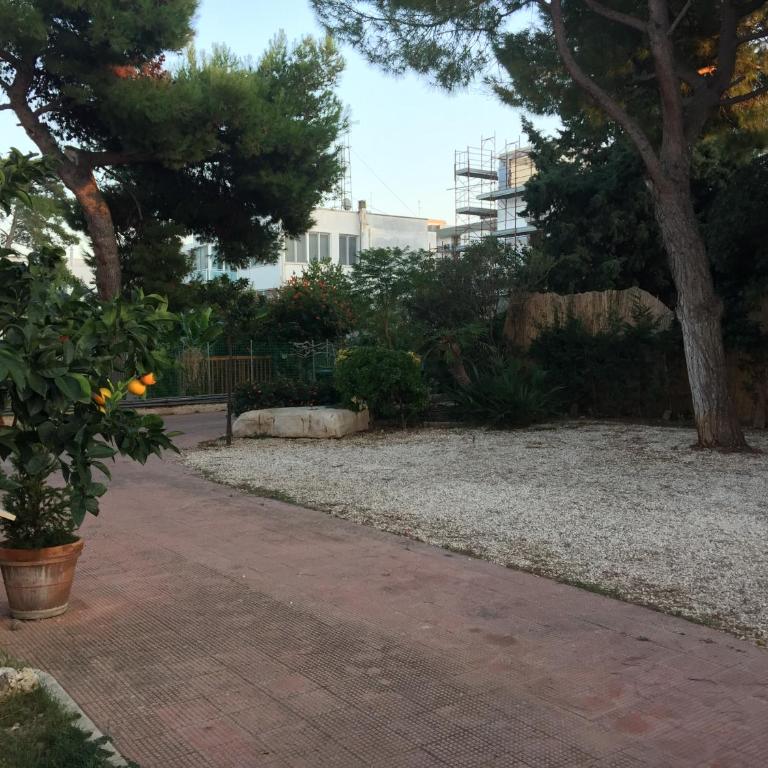 La Casa di Emanuella - Rooms & International Suites - Camera King - 7