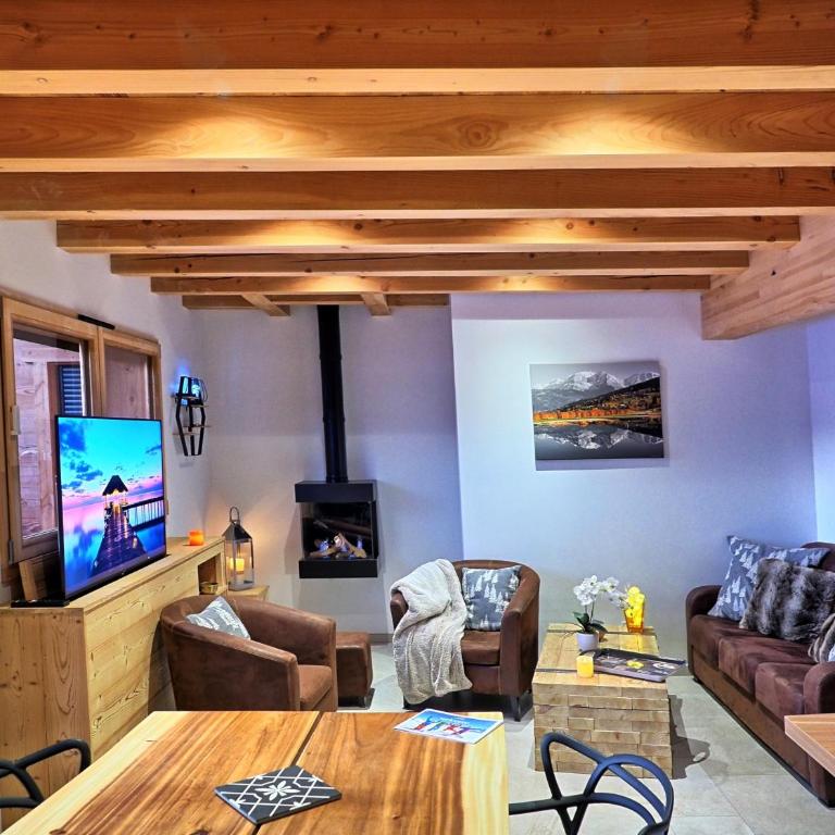 Chalet Arpitan - les Carroz - Grand Massif - Chalet Supérieur - 2