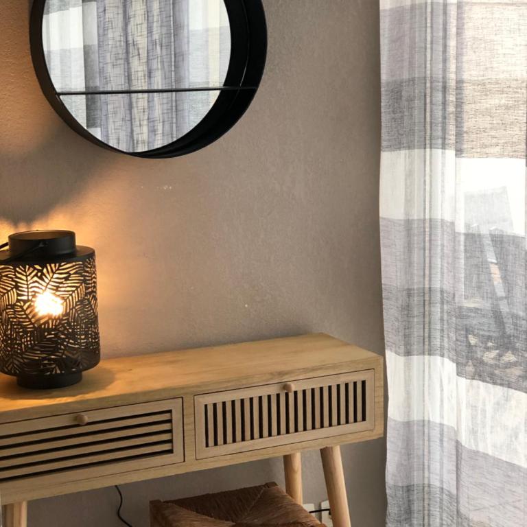 les reflets - Two-Bedroom Apartment - 33