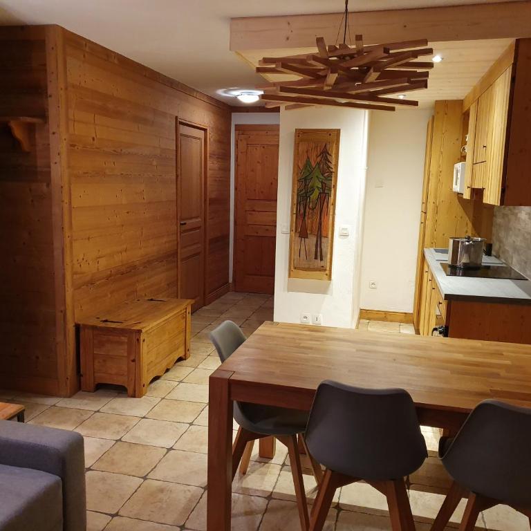 Appartement chaleureux 4-6 pers Chalet Chamois appt H2 - Appartement 2 Chambres - 29