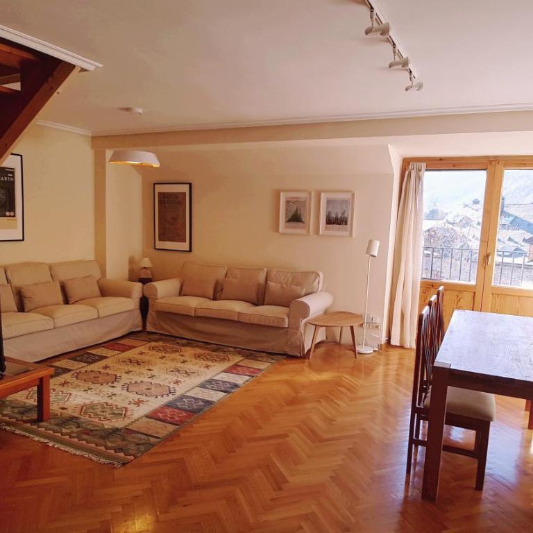 Atico duplex Urb La Viña en Biescas - Apartment - 1