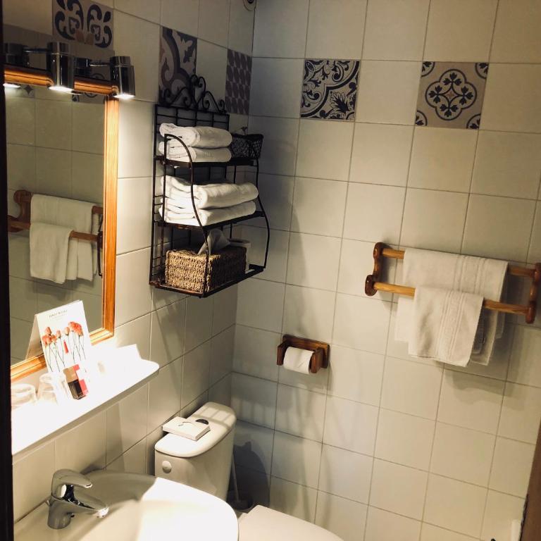 Le Coin Savoyard - Chambre Triple - Vue sur Montagne - 3 - 8