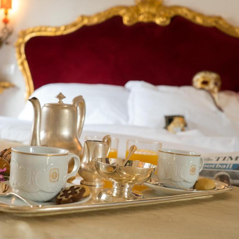 Hotel Bel Sito e Berlino - Camera Deluxe Matrimoniale/Doppia con Letti Singoli con Vista Città - 9