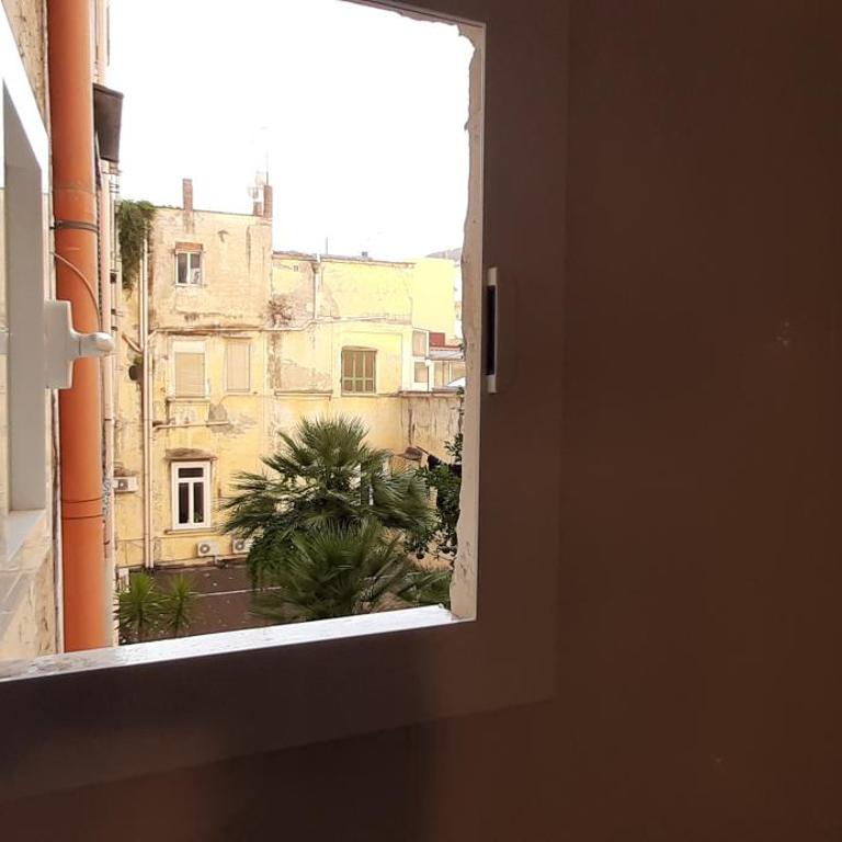 Casa Laura Oliva Mancini - Camera Familiare con Bagno Privato - 16