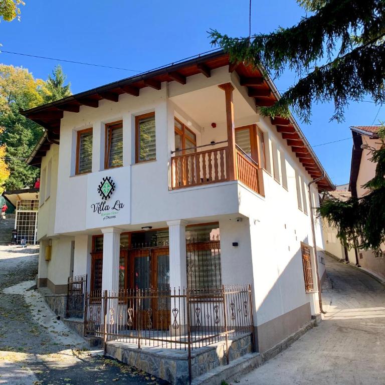 Villa La - Suite sa Bračnim Krevetom (King-size) i Balkonom - 1