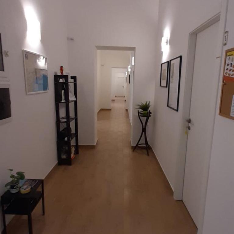 Casa Laura Oliva Mancini - Camera Familiare con Bagno Privato - 1
