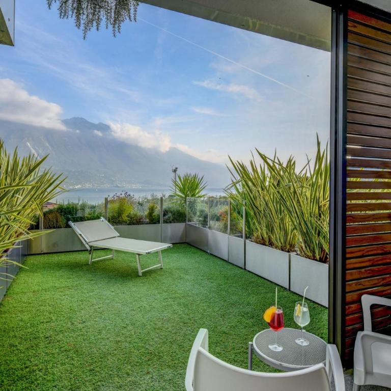 Hotel La Fiorita - Junior Suite Doppia con Letti Singoli con Vista Lago - 4