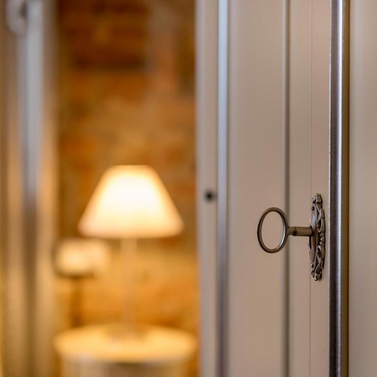 Residenza Conte di Cavour & Rooftop - dBe Hotels - Camera Matrimoniale Classic - 14