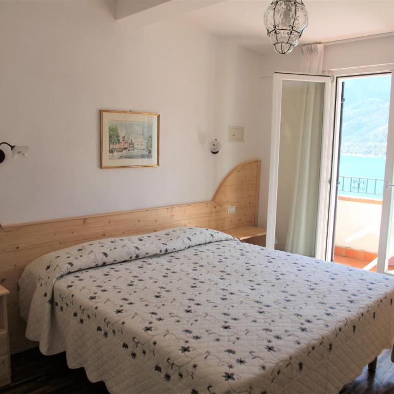 Lago Park Hotel - Double or Twin Room with Balcony and Lake and Mountain View - 3
