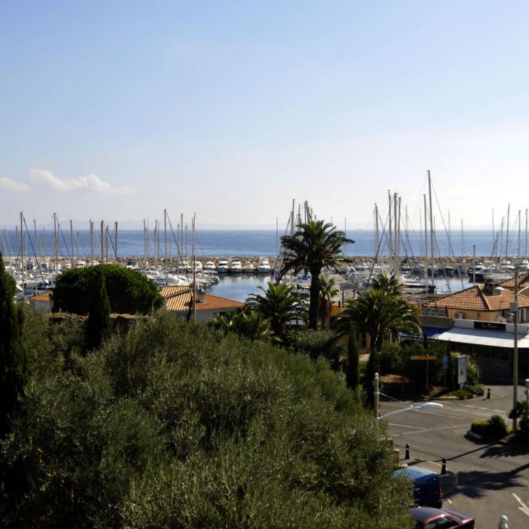 Hôtel Baptistin - Chambre de Luxe - Vue sur Mer - 5
