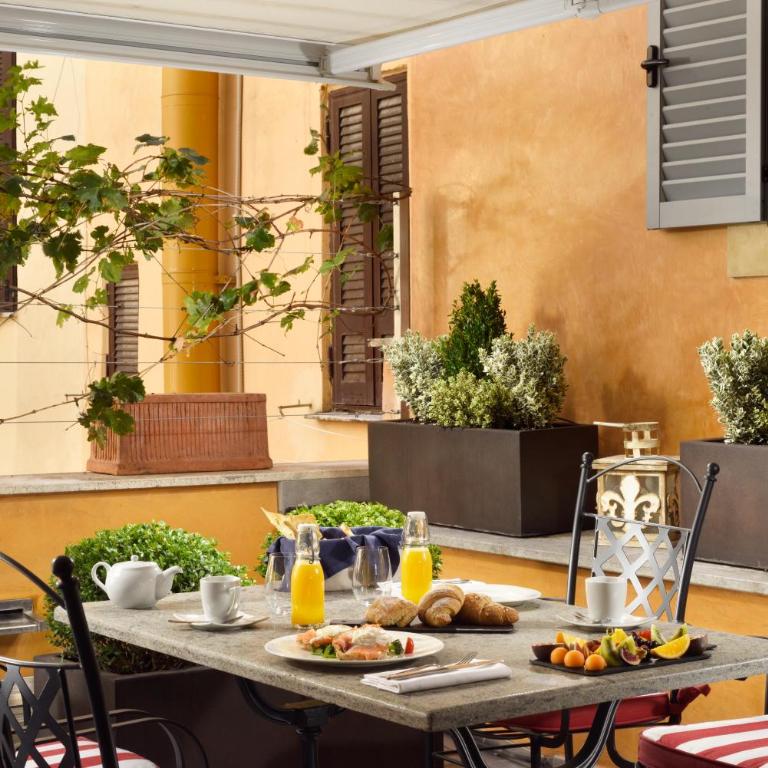 Hotel De' Ricci - Small Luxury Hotels of the World - Suite Deluxe - 2