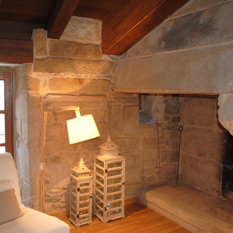 Piso en antiguo palacete del casco histórico - Two-Bedroom Apartment - 4