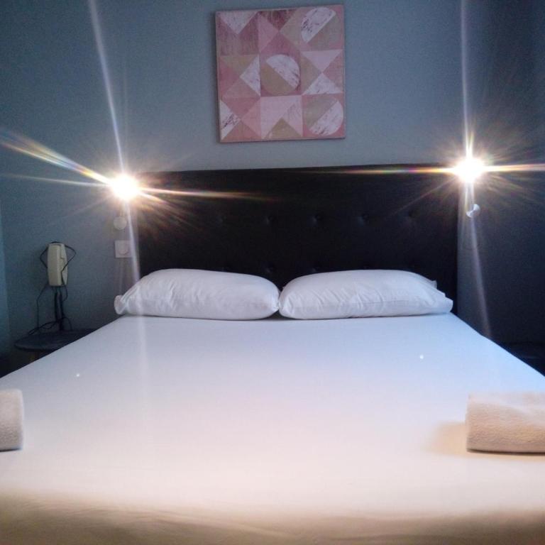 Hotel Astoria - Chambre Familiale avec Climatisation - 1