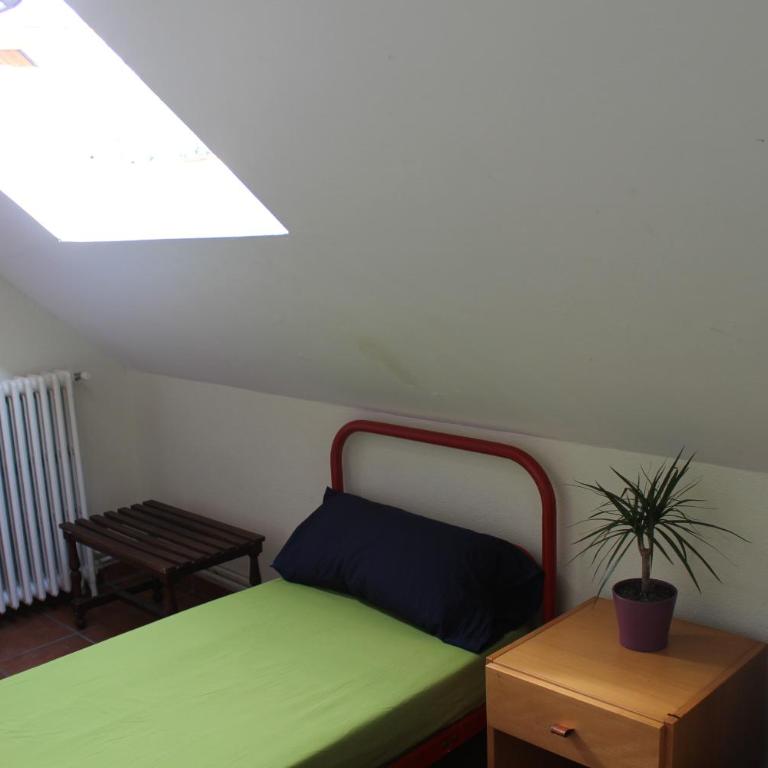Albergue de Canfranc Estación - Chambre Lits Jumeaux - Vue sur Montagne - 2