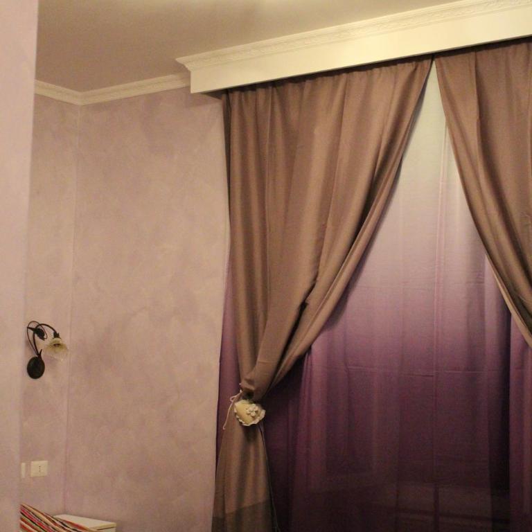 Iris Guest House - Camera Tripla con Bagno Privato - 4