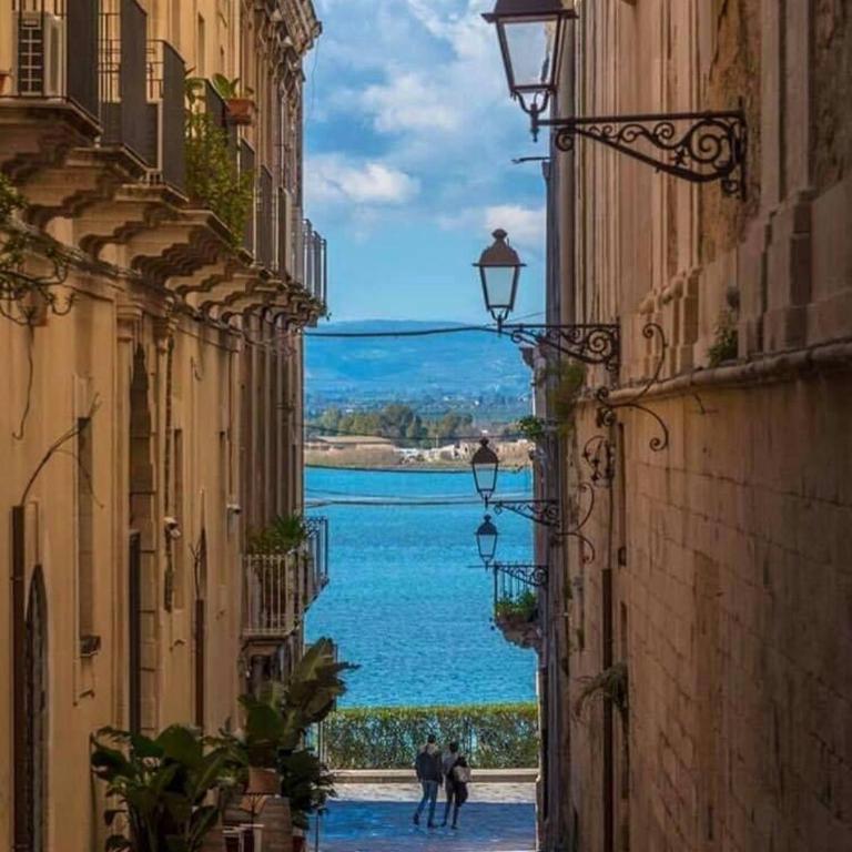 Appartamento Maniace - Two-Bedroom Apartment - 31