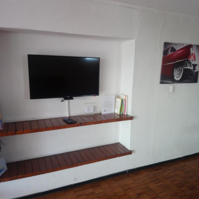 Suites Las Plazas - Apartamento con balcón - 3