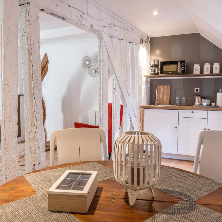 LE BALDAQUIN / Les Suites Romantiques Honfleur - Apartment - auf 2 Etagen - 7