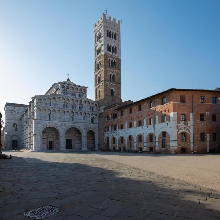 Casa del Campanaro centro storico di Lucca dentro le mura, no bells ringing - Casa con 3 Camere da Letto - 13