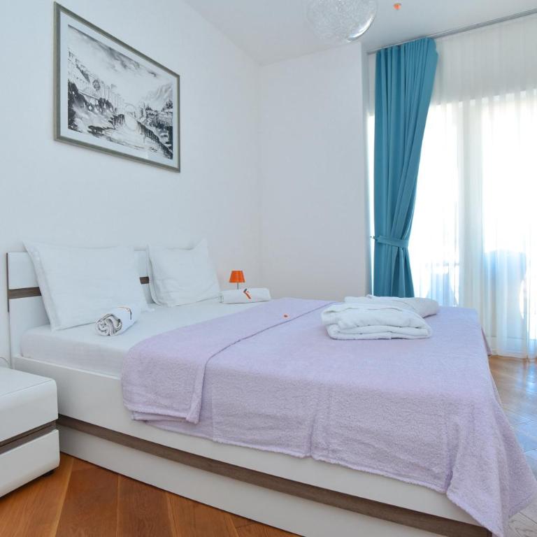Luxury Montesun Apartments - Penthaus Apartman - 28