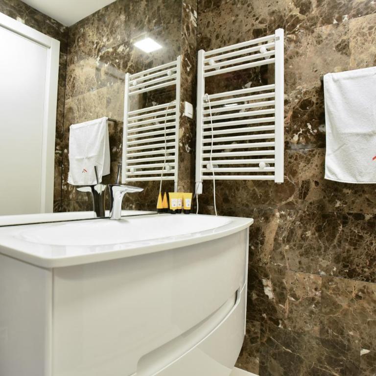 Luxury Montesun Apartments - Penthaus Apartman - 4