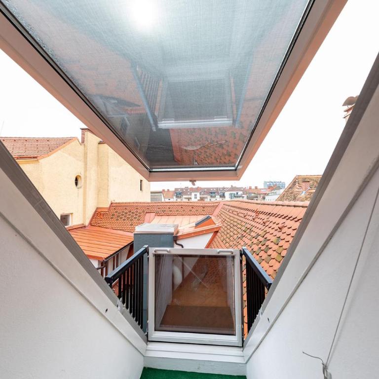 Pharmacy-Loft - Loft - 3