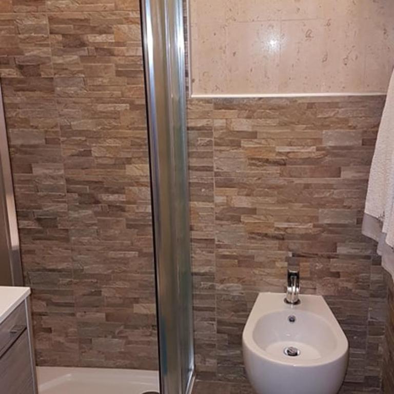 Lovely apartment in Marina Baie des Anges- Baronnet - Sew view, free parking spaces on site, restaurants, beach, supermarket - Apartamento de 1 dormitorio - 26