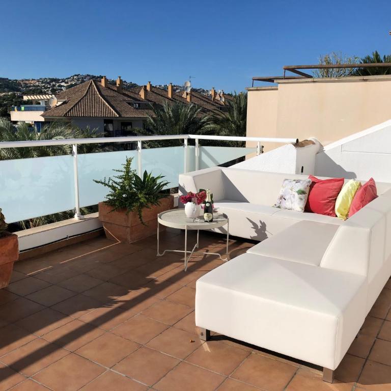 Penthouse La Paz 9 - Castle view - Penthouse Apartment - 8