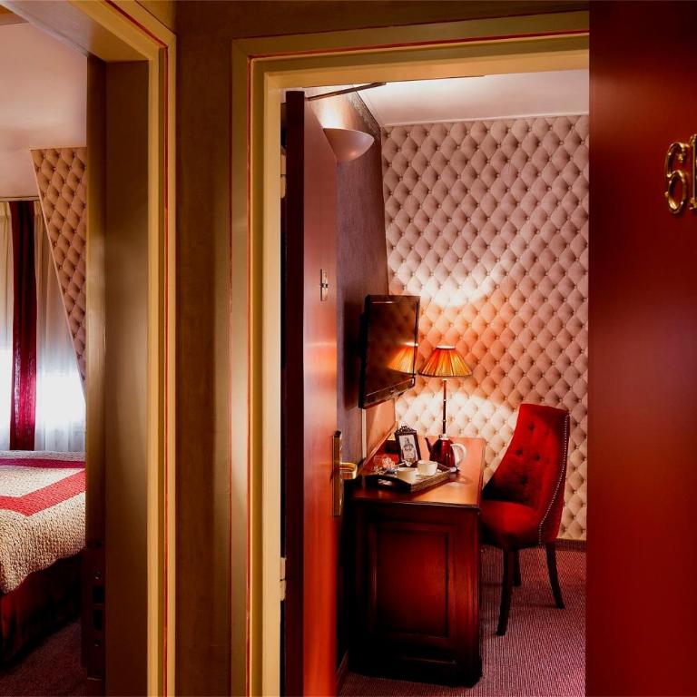 Hotel Britannique - 2 Chambres Doubles Communicantes - 1