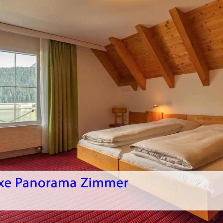 Typically Swiss Hotel Altana - Deluxe Doppelzimmer mit Balkon - 4