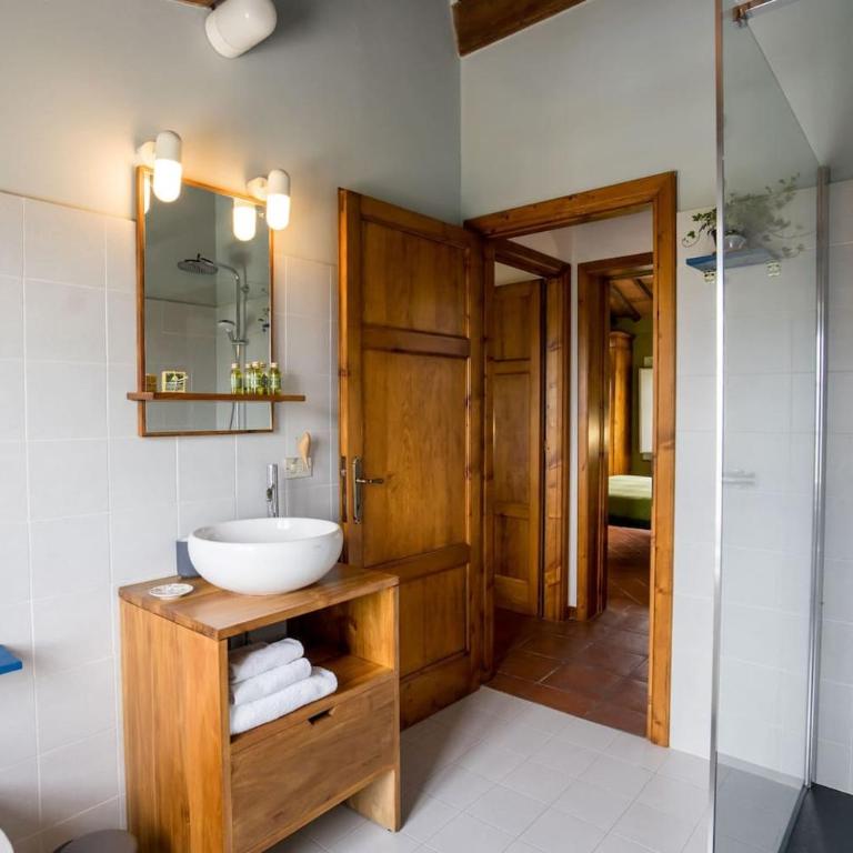 Casale rinnovato immerso nella campagna con splendida piscina privata - Casa con 8 Camere da Letto - 11