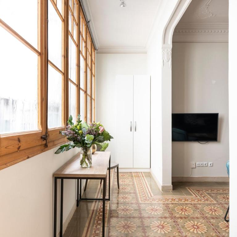 Aspasios Gracia Apartments - Three-Bedroom Apartment - 5