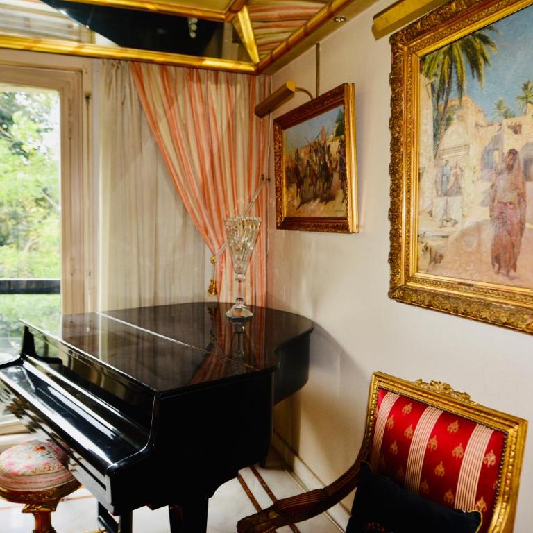 ARC de TRIOMPHE - FOCH PALACE with AC - Appartement avec Balcon - 40