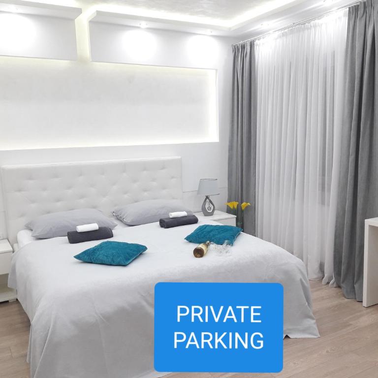Abbazia Apartments Free Parking Near Center and Vrbas River - Studio Apartman - 6