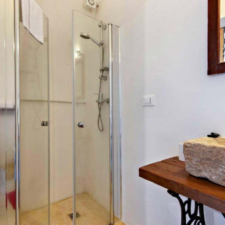 Casina Solatia - Camera Matrimoniale - 18