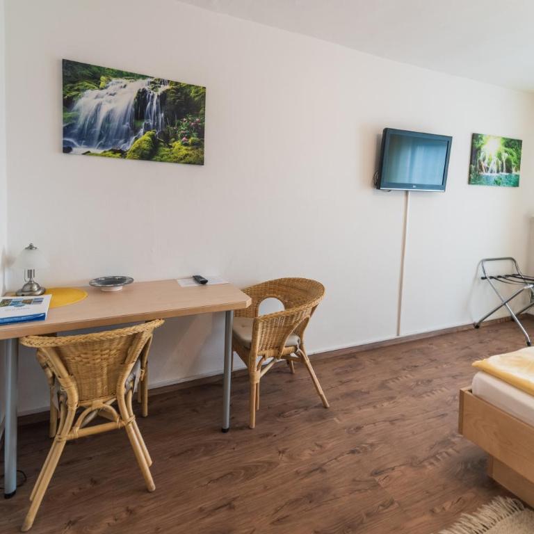 Gasthof Zur Seeburg - Doppelzimmer mit Balkon - 2