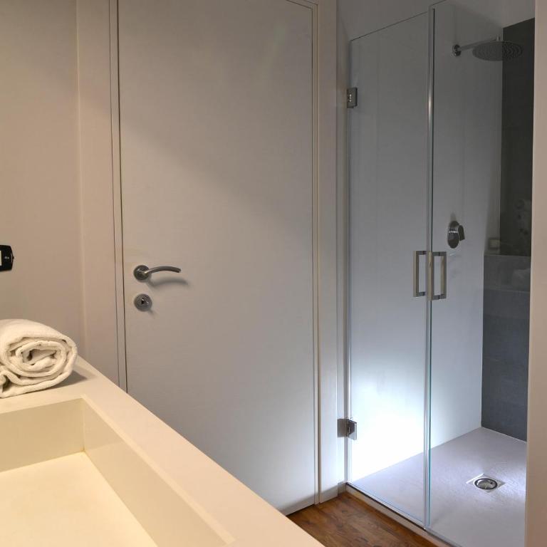 San Domenico's Rooms - Camera Matrimoniale con Bagno Privato - 5