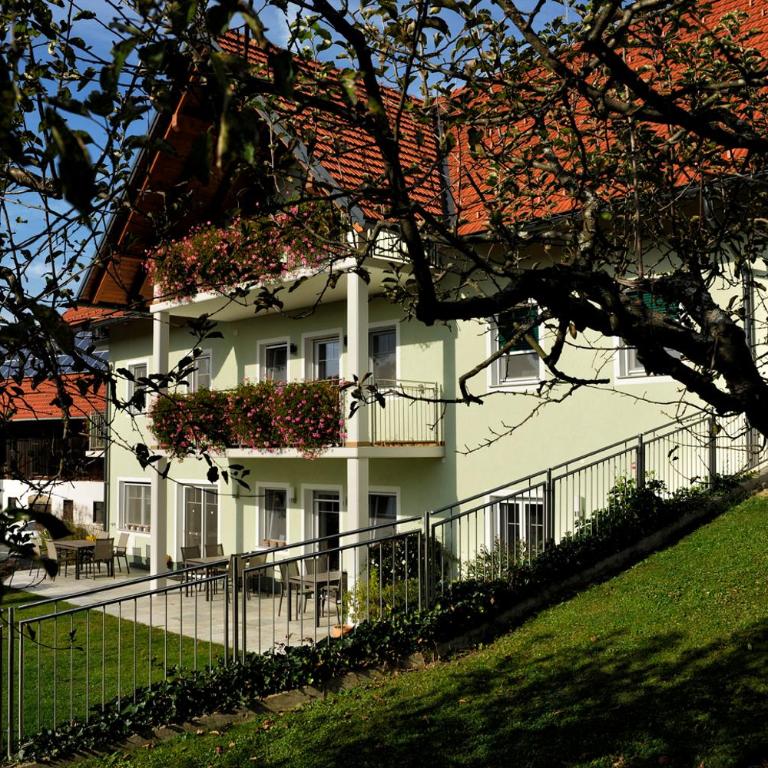 Weingut Zirngast - Camera Matrimoniale Deluxe con Balcone - 2