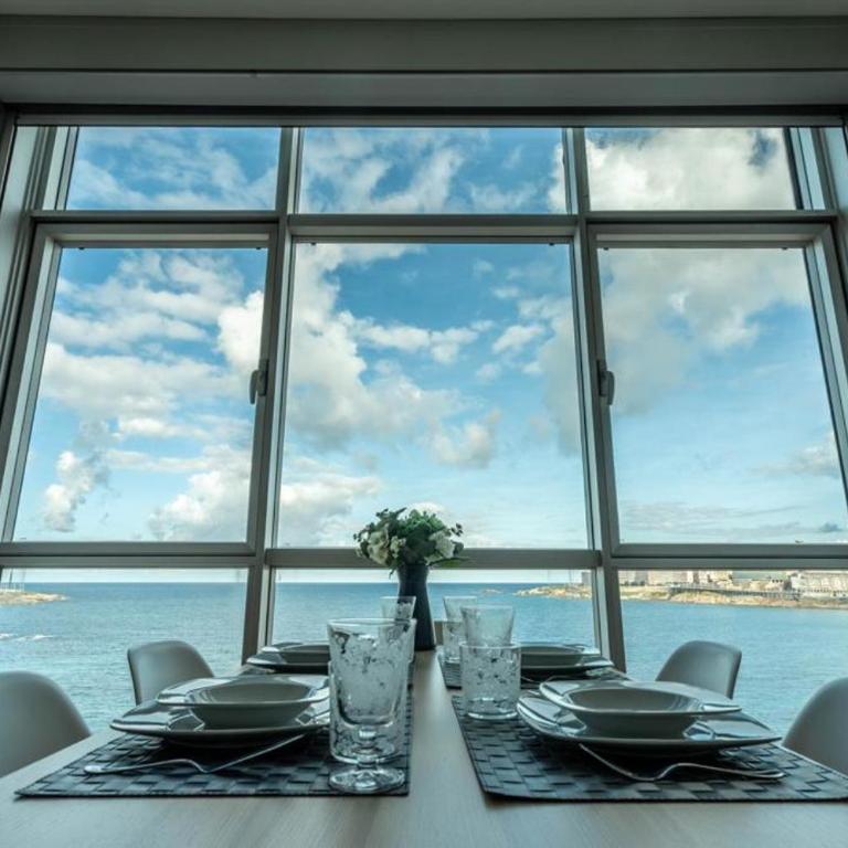 VIVIENDA con INCREIBLES VISTAS A LA PLAYA DE RIAZOR - Apartamento de 1 dormitorio - 16