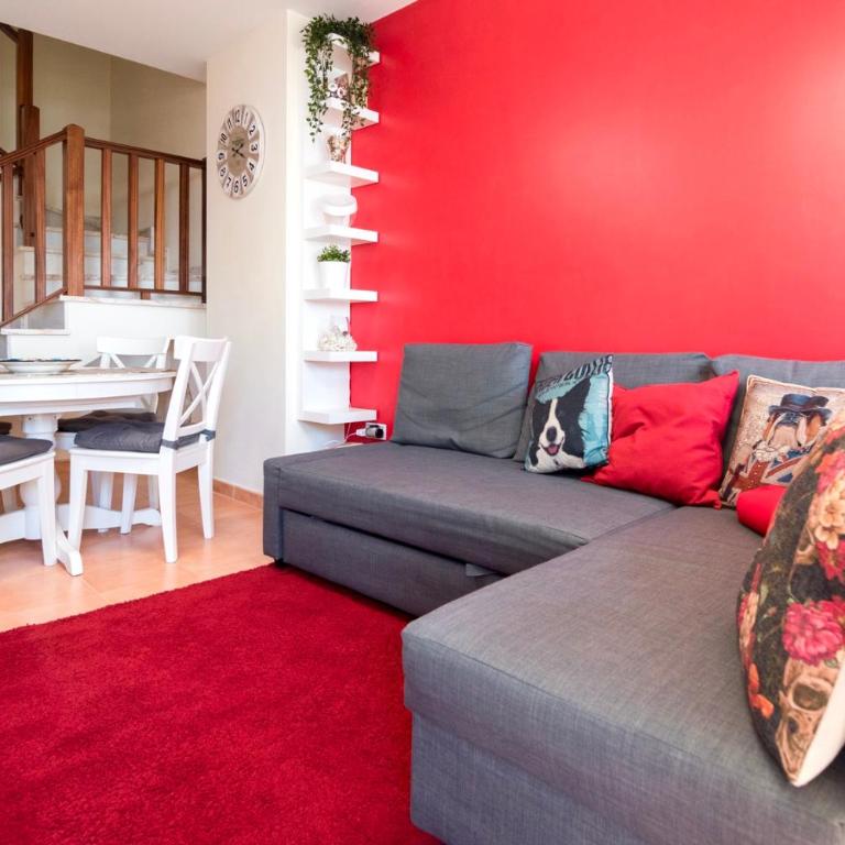 Red Surf Home - Apartment with Terrace - 13