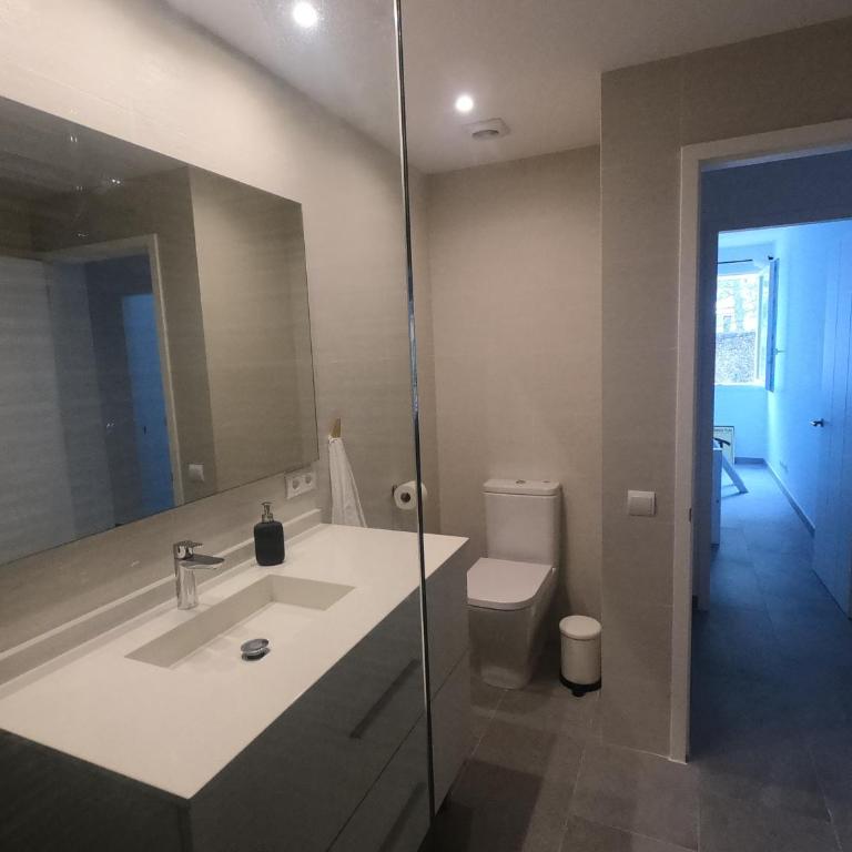 Apartamento nuevo en el centro con garaje - Apartamento de 2 dormitorios - 10
