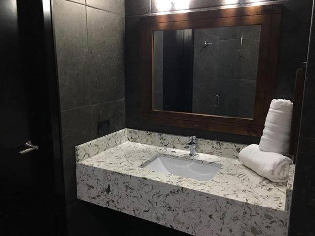 Motel Boutique Xpress - Suite Deluxe con cama extragrande - 7