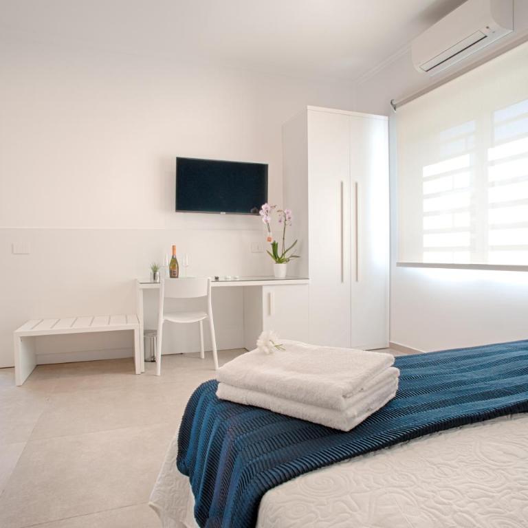 Collatina Suites - Chambre Quadruple avec Baignoire - 1
