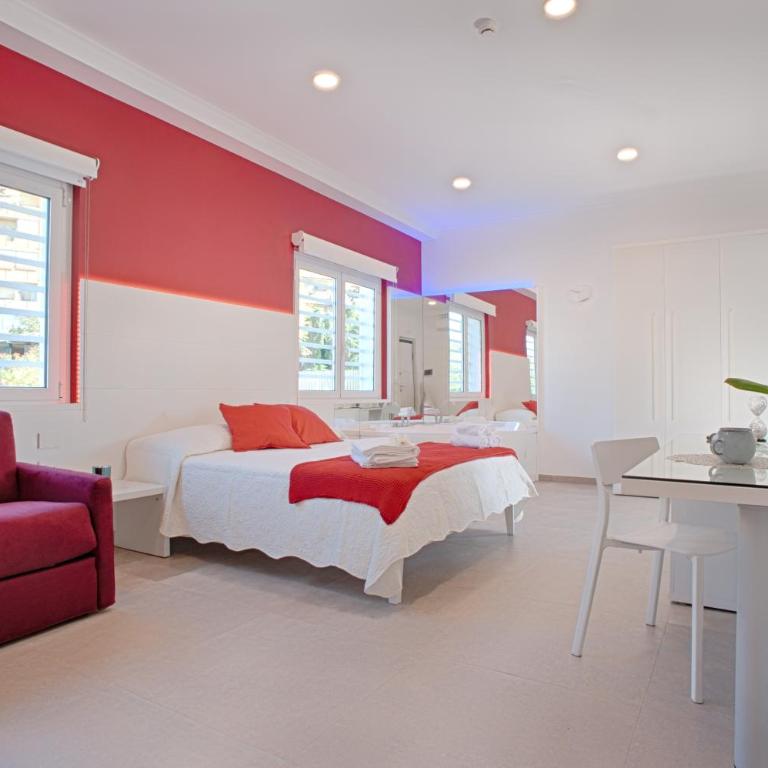 Collatina Suites - Chambre Quadruple avec Baignoire - 8