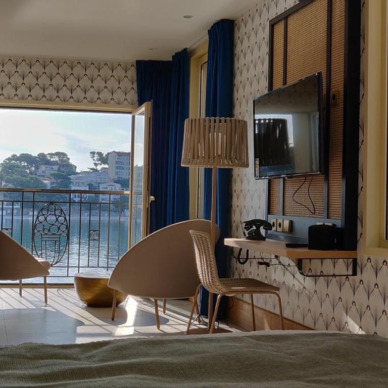 Splendid Hôtel & Spa - Chambre Double Supérieure avec Accès au Spa (sur Réservation) - Vue sur Mer - 1