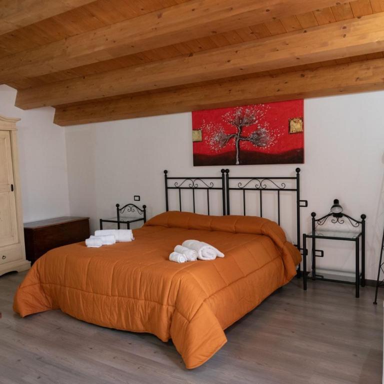 Agriturismo Tenuta Sparaceto - Camera Matrimoniale/Doppia con Letti Singoli con Bagno Privato - 3