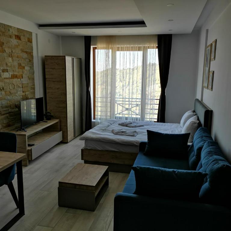 L18 apartment Milmari - One-Bedroom Apartment - 16